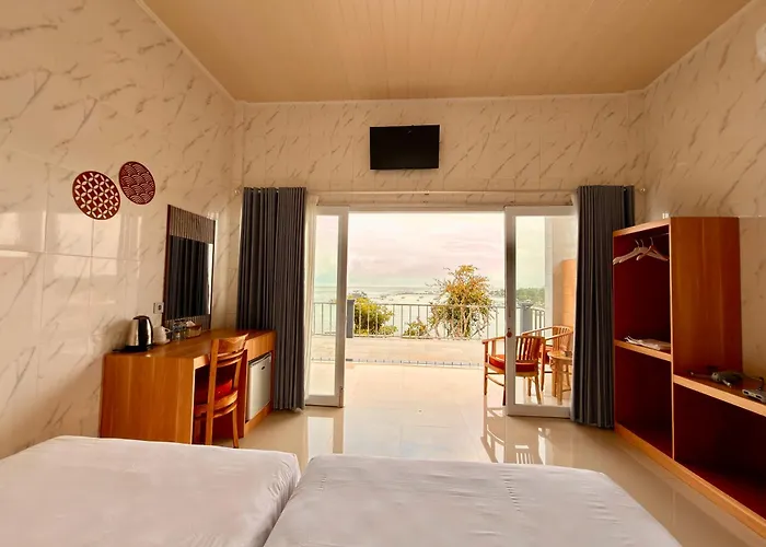 Prasi Sunrise Sea View